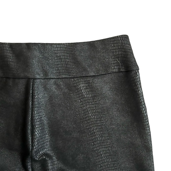 Soft Surroundings Black Python Pull On Pants Size Small - Picture 10 of 11